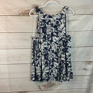 Fortune & Ivy Blue and White Floral Print Sleeveless Halter Top Size 2X